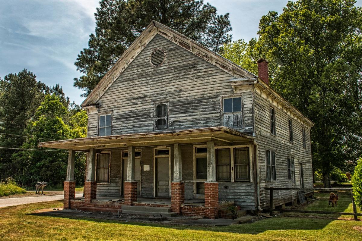 An abandoned goods store and post office in Signpost, Virginia, photographed in June 2020. (Courtesy of Michael Wade)