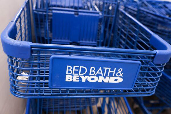 Shopping carts at a Bed Bath & Beyond store in Manhattan on June 29, 2022. (Andrew Kelly/Reuters)