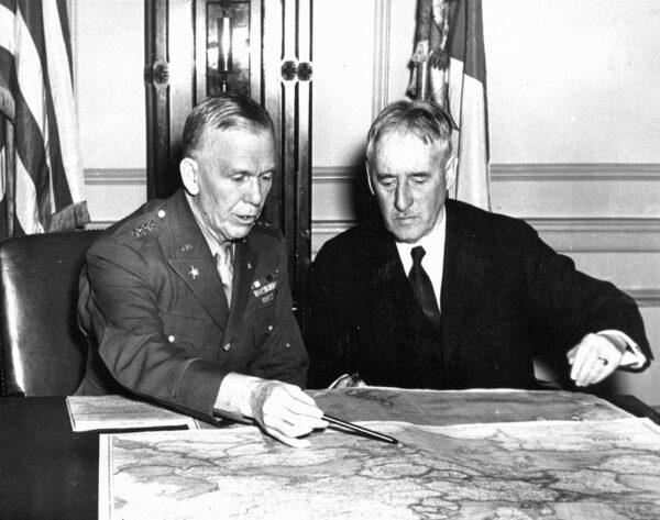 Army Chief of Staff Marshall (L) with Secretary of War Henry Stimson, January 1942. (Public Domain)