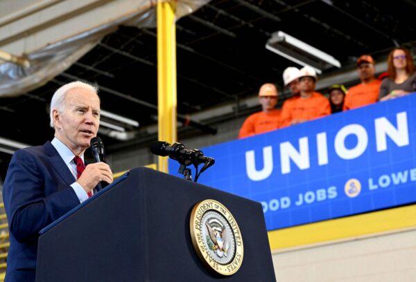 U.S. President Joe Biden speaks about his economic plan at LIUNA Training Center in DeForest, Wis., on Feb. 8, 2023. (Mandel Ngan/AFP via Getty Images)
