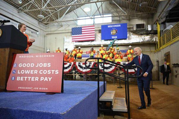 U.S. President Joe Biden arrives to speak about his economic plan at LIUNA Training Center in DeForest, Wis., on Feb. 8, 2023. (Mandel Ngan/AFP via Getty Images)