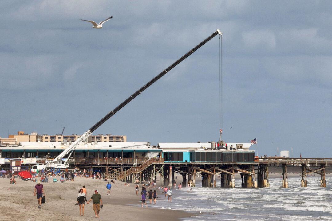 Cocoa Beach Pier Gets $3.5 Million Rehab With New Restaurants