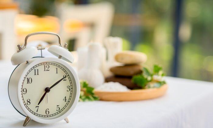 Want to Lose Weight Without Regaining? Intermittent Fasting May Help