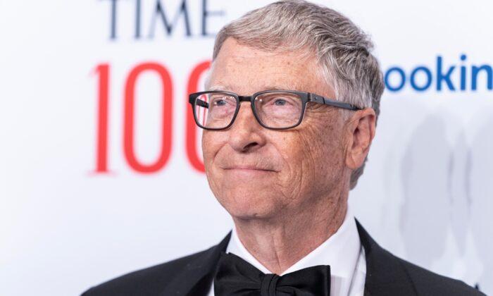 Bill Gates to Receive Honorary Doctorate and Speak at NAU 2023 Spring Commencement Ceremonies