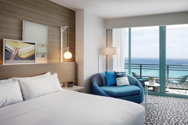 The rooms at the Diplomat are styled with contemporary furnishings and a beach-inspired selection of artwork. (The Diplomat Beach Resort.)