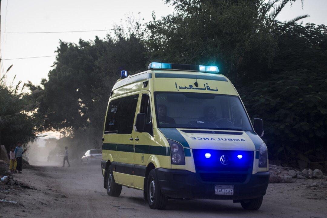 Building Collapses in Northern Egypt; 6 Killed, 27 Injured