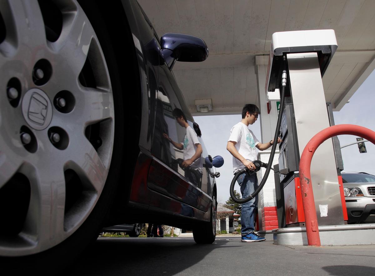 California Fuel Line Leak Stops Delivery to Las Vegas, Phoenix