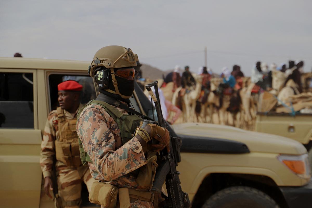 Niger Says at Least 10 Soldiers Killed in Insurgent Ambush