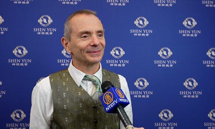 Shen Yun Calls Us ‘Back to the Roots With True Things,’ Says Engineer