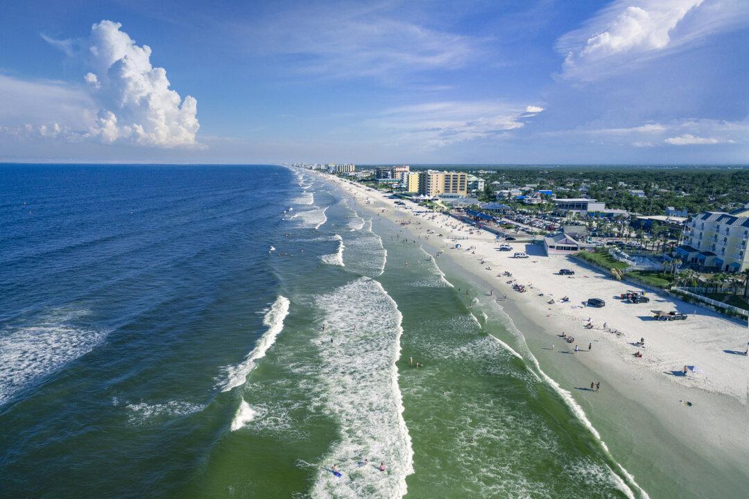 Florida Senator Issues ‘Travel Advisory’ for ‘Socialists’ Visiting State
