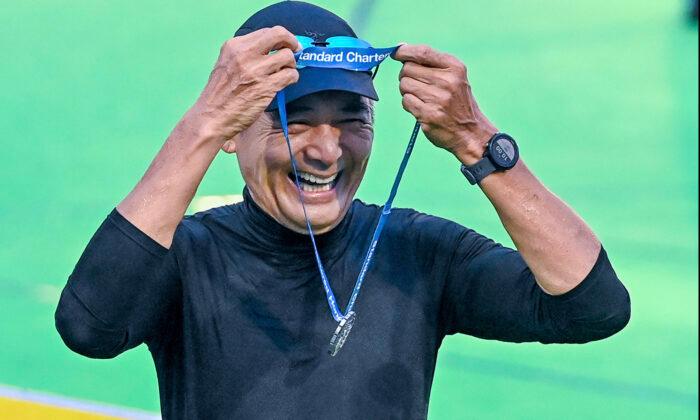 ‘Crouching Tiger’ Star Chow Yun-Fat Completes 10km Marathon in Little Over an Hour