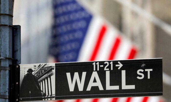 Wall Street Opens Subdued in Holiday-Shortened Session