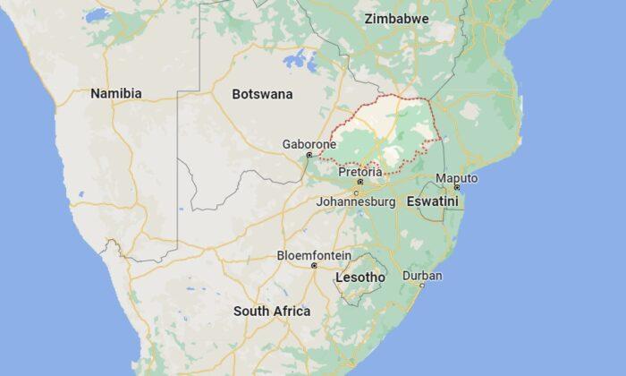 Bus in Northern South Africa Crashes With Van; 20 Dead