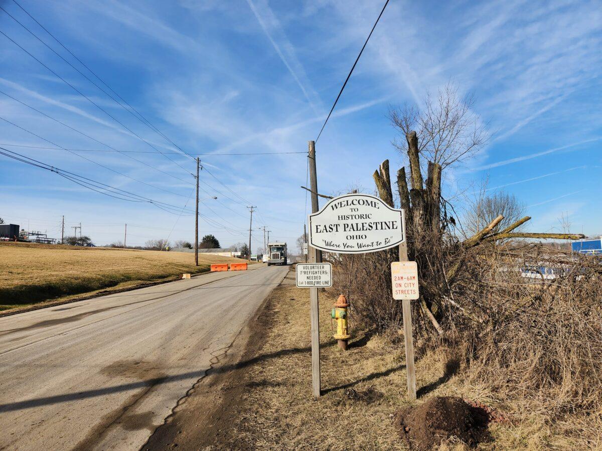 Traffic is restricted in the cleanup area of the train derailment site in East Palestine, Ohio, on Feb. 14, 2023. (Jeff Louderback/The Epoch Times)