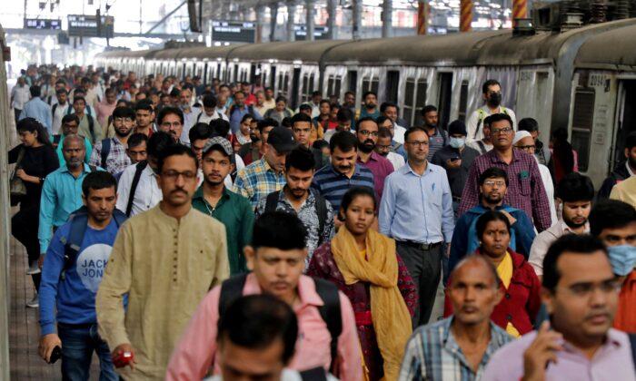 India, Soon World’s Most Populous Nation, Doesn’t Know How Many People It Has