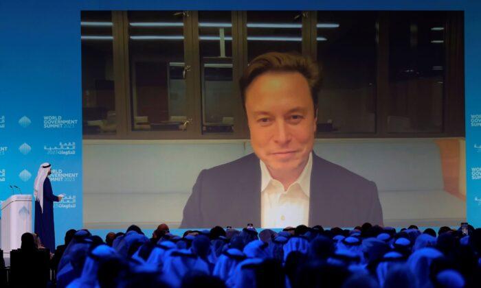 Elon Musk Hopes to Have Twitter CEO Toward the End of Year