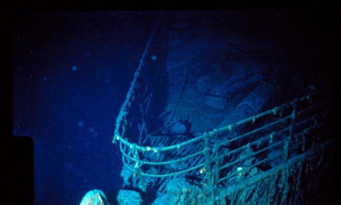 Rare Footage of Titanic Wreckage Shot in 1986 Released