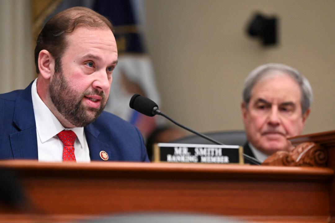 Republicans Unveil Major Tax Cut Proposal