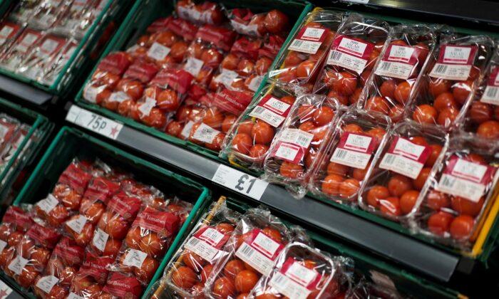 UK Tomato Shortage Should Be Resolved in a Month: Minister