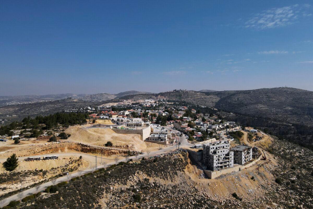 The West Bank Jewish settlement of Eli on Feb. 14, 2023. (Ariel Schalit/AP Photo)