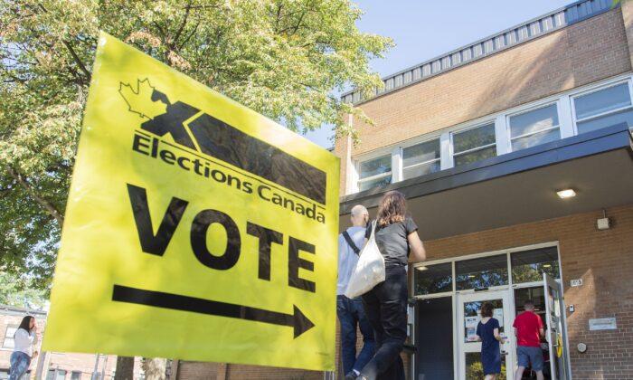 Clarify When to Tell Canadians of Election Interference, Evaluation Recommends