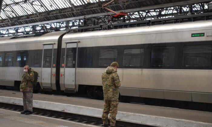 Ukraine Appeals to Canada’s Rail Manufacturers to Repair War-Damaged Lifeline