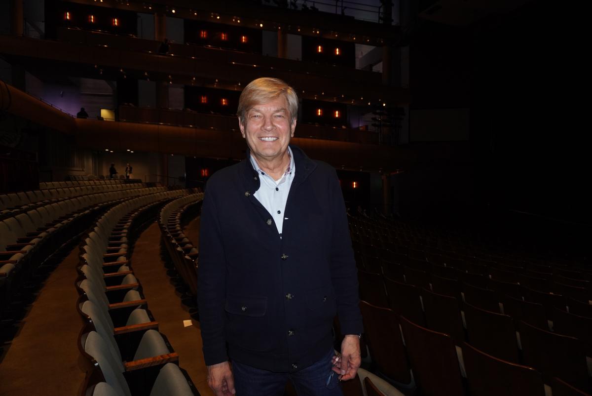 ‘It’s the First Time I’ve Ever Seen Anything Like This’: Shen Yun Theatergoer