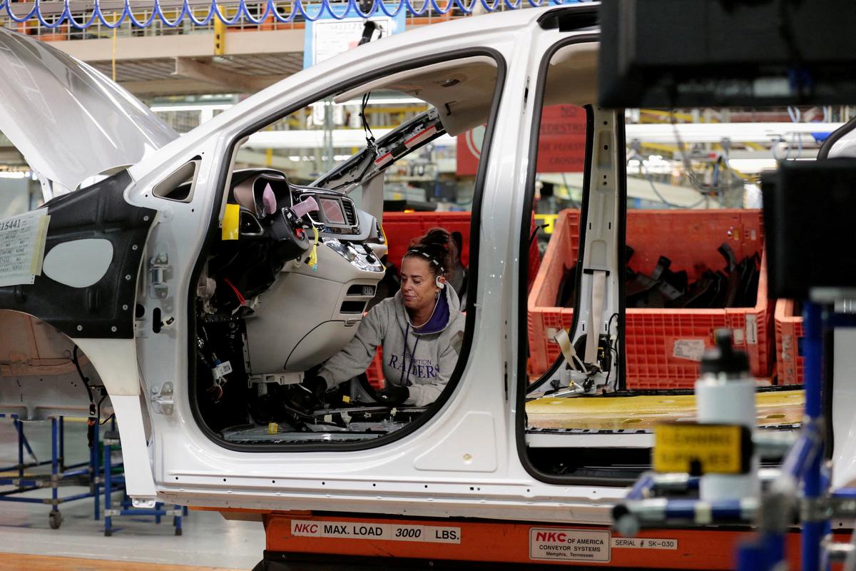 Dodge Maker Stellantis Posts Record Profit, Announces $4.5 Billion Payout to Shareholders