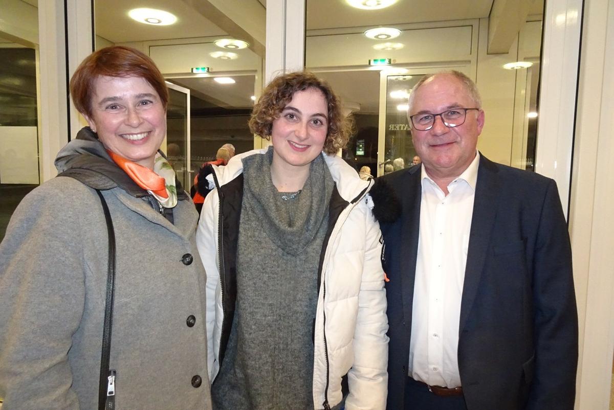 Ralph and Ulrike Benninger with their daughter Sonja at the Forum am Schlosspark in Baden-Württemberg, Germany on Feb. 22. (Haying/The Epoch Times)