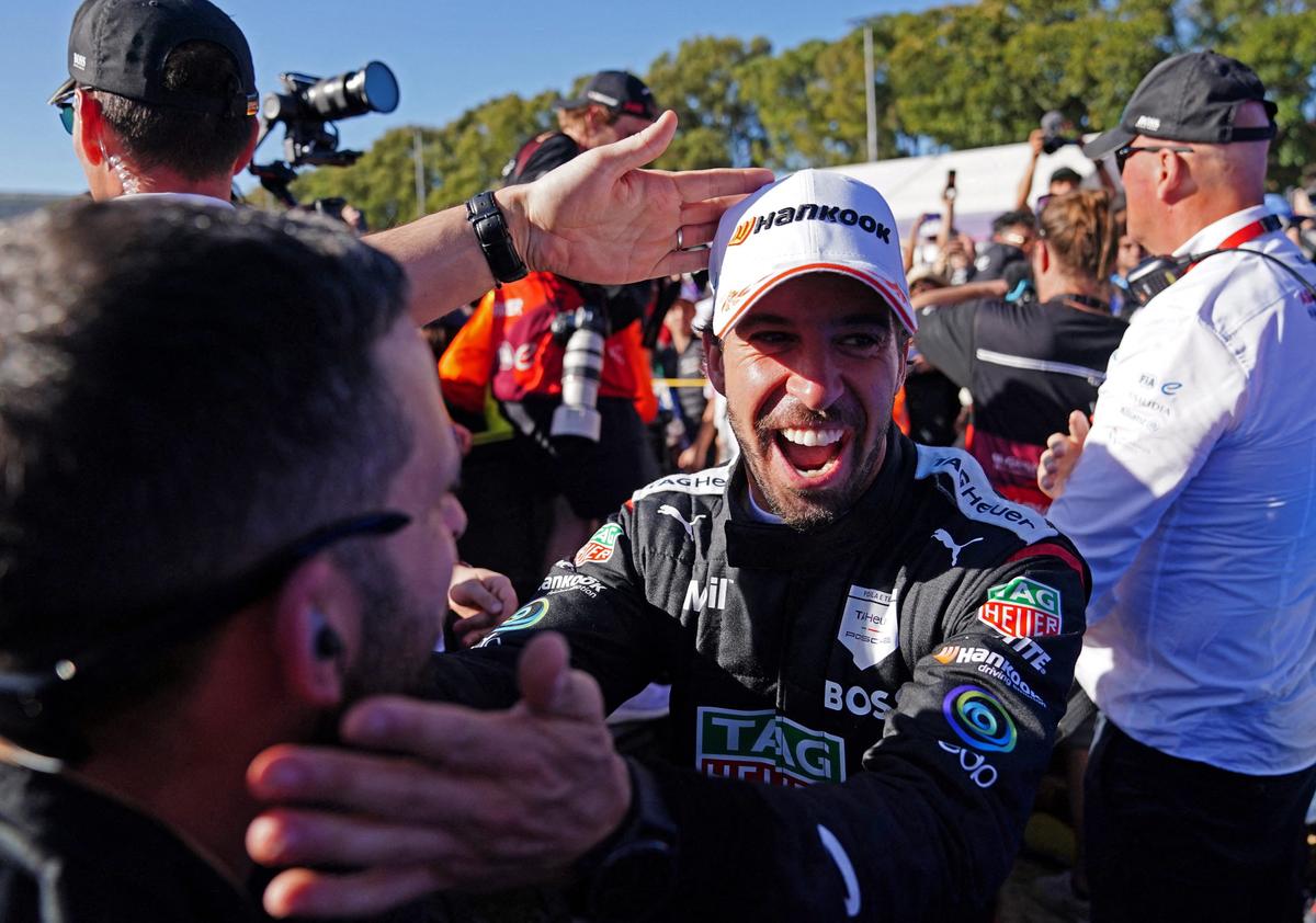 Da Costa Wins Depleted Formula E Cape Town ePrix