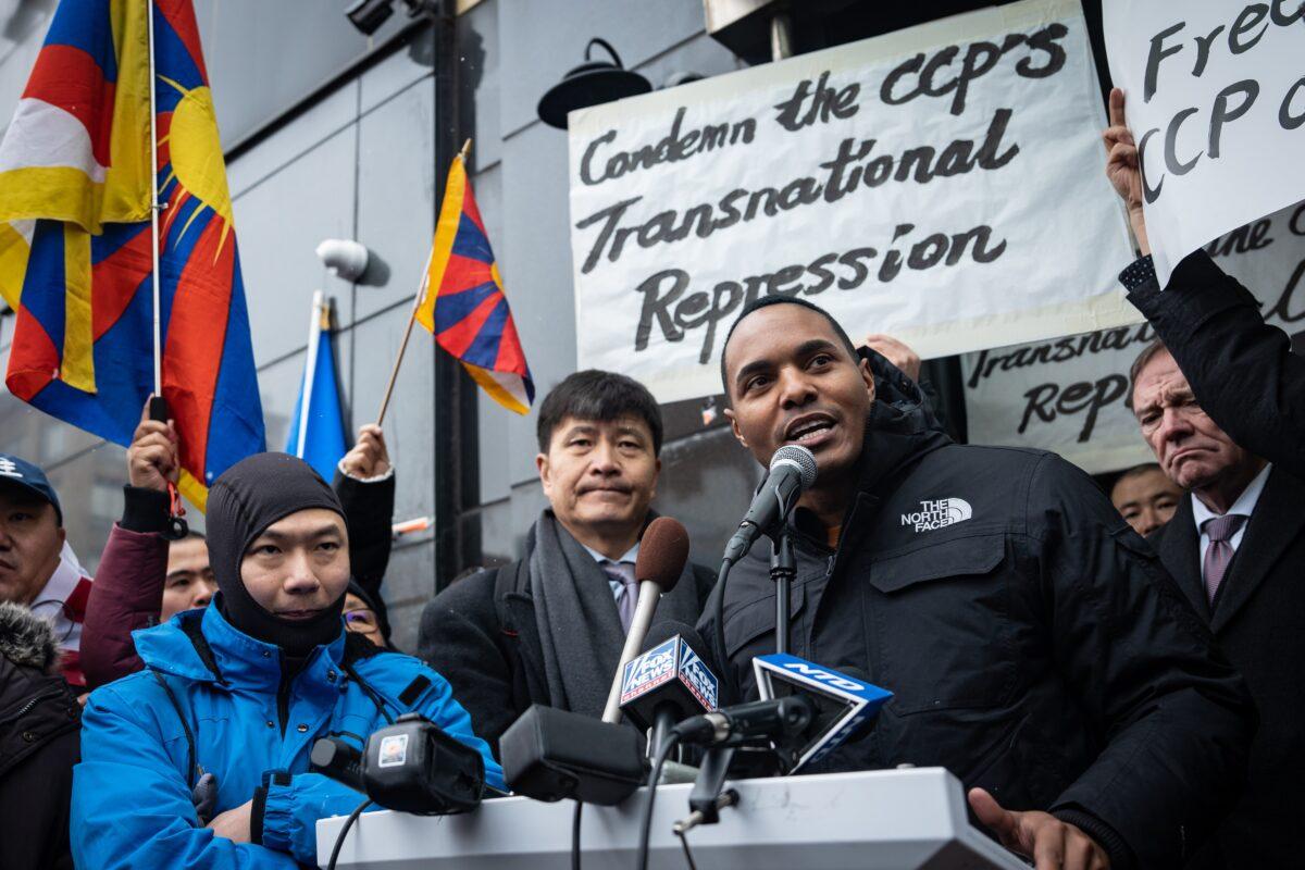  Rep. Ritchie Torres (D-N.Y.) speaks at a press conference and rally in front of the America ChangLe Association highlighting Beijing's transnational repression, in New York City on Feb. 25, 2023. A now-closed overseas Chinese police station is located inside the association building. (Samira Bouaou/The Epoch Times)
