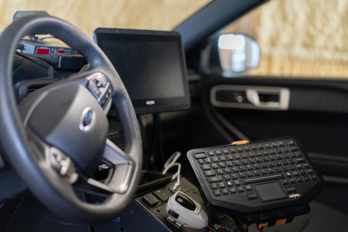 A computer inside a Mount Hope Police Department patrol car in Otisville, N.Y., on Feb. 24, 2023. (Cara Ding/The Epoch Times)