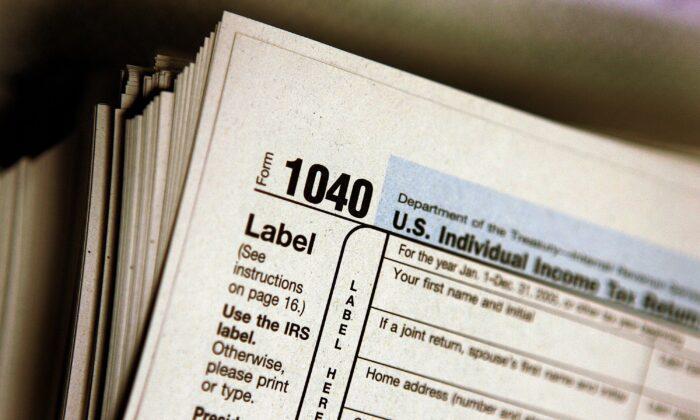 IRS Says Average Tax Refund Is Up So far This Year; Here’s Why