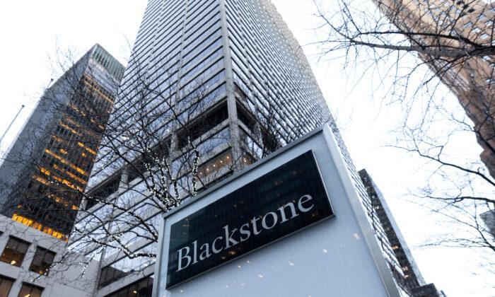 Blackstone Blocked Investor Withdrawals From $71 Billion REIT in February