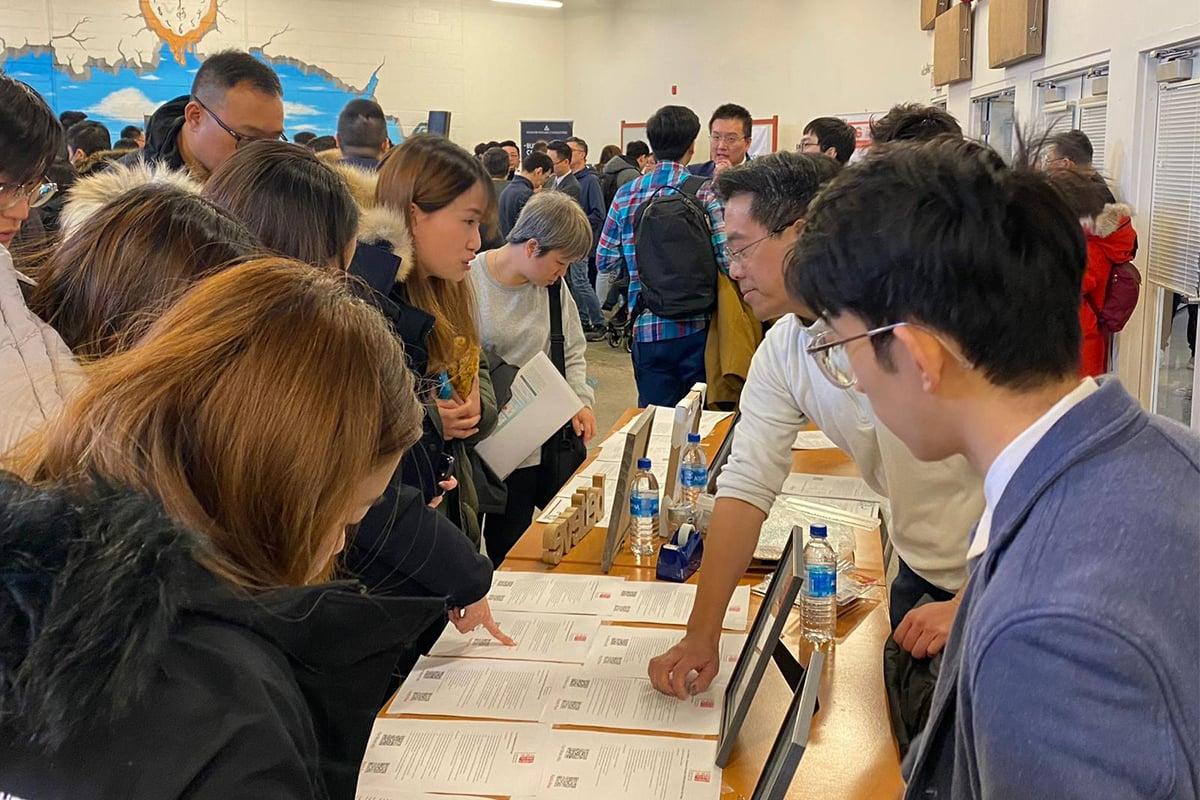More Than 400 Attended First Job Fair by the Hongkonger Community Center in Toronto