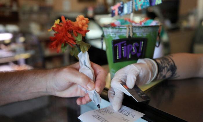 Businesses Must Adopt Digital Receipts Instead of Paper, Says California Bill