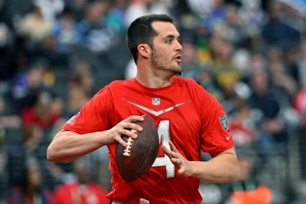 AFC quarterback Derek Carr (4) of the Las Vegas Raiders looks to pass during the flag football event at the NFL Pro Bowl in Las Vegas on Feb. 5, 2023. (David Becker/AP Photo)