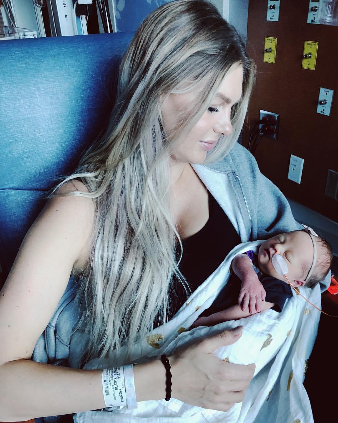 Kirstin with baby Aria. (Courtesy of <a href="https://www.instagram.com/kirstinczernek/">Kirstin Czernek</a>)