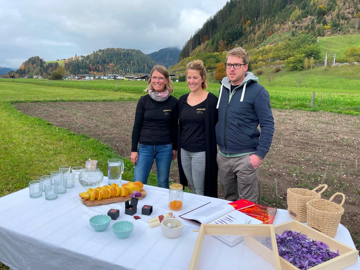 Artisanal farmers George and Carina Wölfler grow saffron in the Saafelden Leogang region. (Janna Graber)