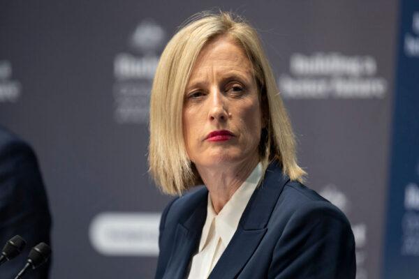 Australian Finance Minister Katy Gallagher speaks during a budget lockup press conference in Canberra, Australia, on Oct. 25, 2022. (Martin Ollman/Getty Images)