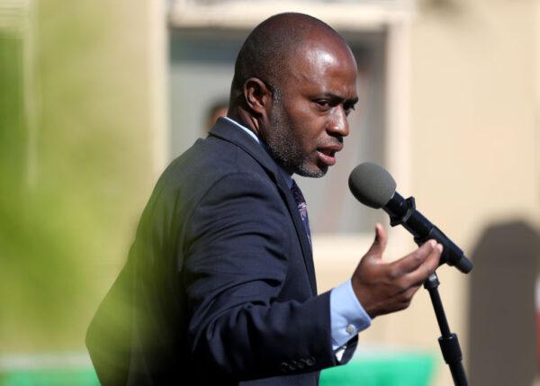 California State Superintendent of Schools Tony Thurmond speaks during a news conference at Nystrom Elementary School in Richmond, Calif., on May 17, 2022 (Justin Sullivan/Getty Images)