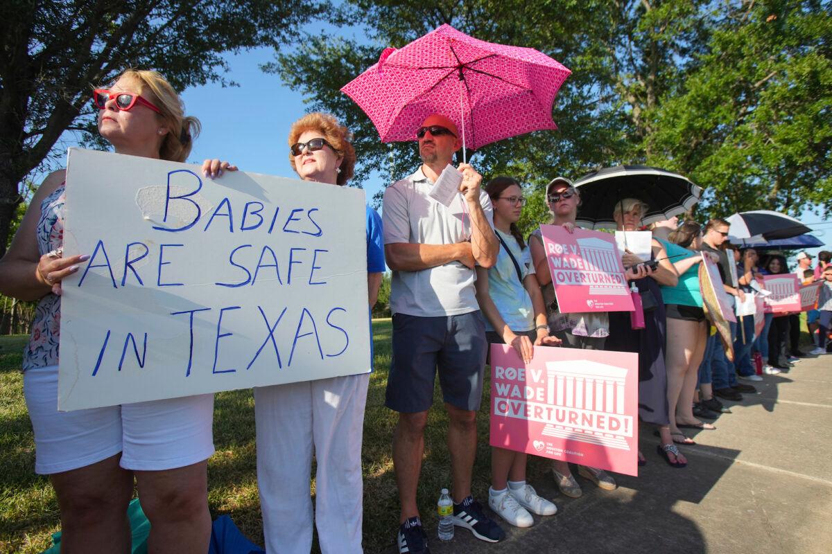Pro-life demonstrators gather outside Planned Parenthood in Houston, Texas, on June 24, 2022. (Brett Coomer/Houston Chronicle via AP, File)