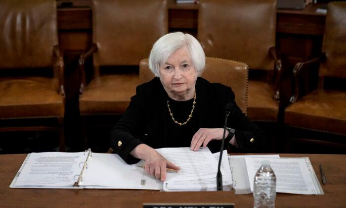 Janet Yellen Calls Emergency Meeting of Financial Stability Council Amid Bank Turmoil