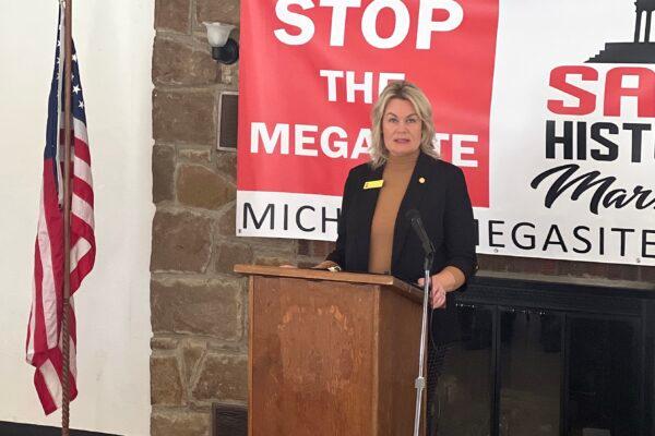 Michigan state Rep. Rachelle Smit (R-Martin) speaks at a press conference in Marshall, Mich., on Mar. 11, 2023, objecting to using taxpayer dollars to fund a Ford electric vehicle battery plant partnered with a Chinese company with ties to the Chinese Communist Party. (NTD)