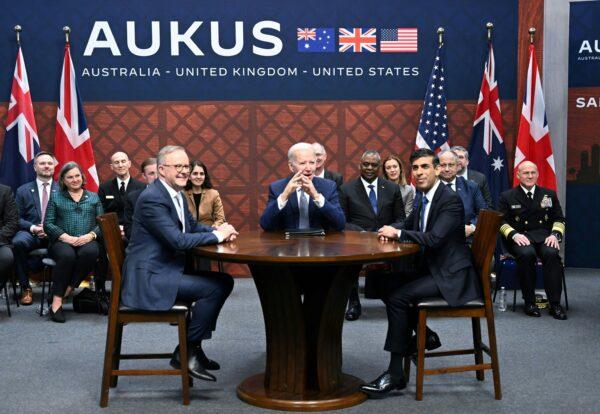  U.S. President Joe Biden (C) participates in a trilateral meeting with British Prime Minister Rishi Sunak (R) and Australia's Prime Minister Anthony Albanese (L) during the AUKUS summit at Naval Base Point Loma in San Diego Calif., on March 13, 2023. (Jim Watson/AFP via Getty Images)