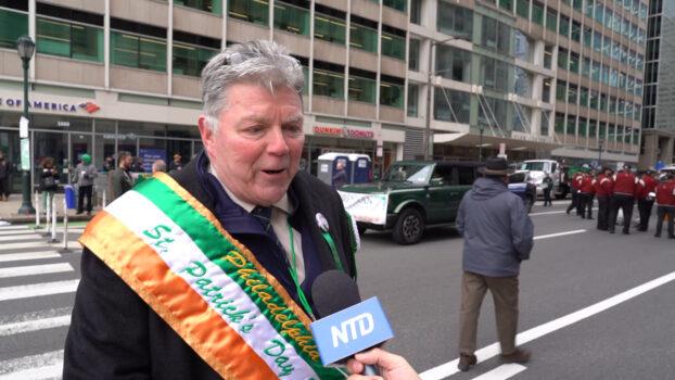 Tom Lavelle, a board director for organizing Philadelphia's St. Patrick’s Day Parade, at the event on March 12, 2023. (William Huang/The Epoch Times)