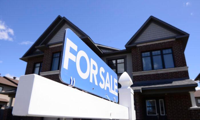 Canadian Home Sales Drop 40 Percent in February Compared With Year Ago