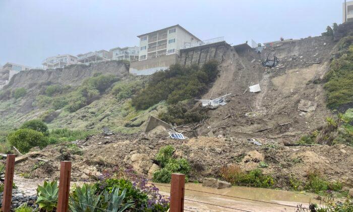 Landslide Endangers 4 Apartment Buildings in San Clemente