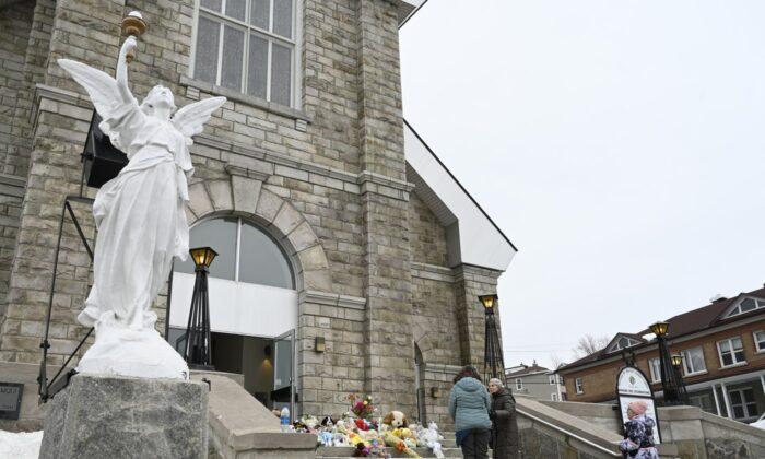 Legault, Party Leaders to Visit Quebec Town Reeling After Pedestrians Killed by Truck