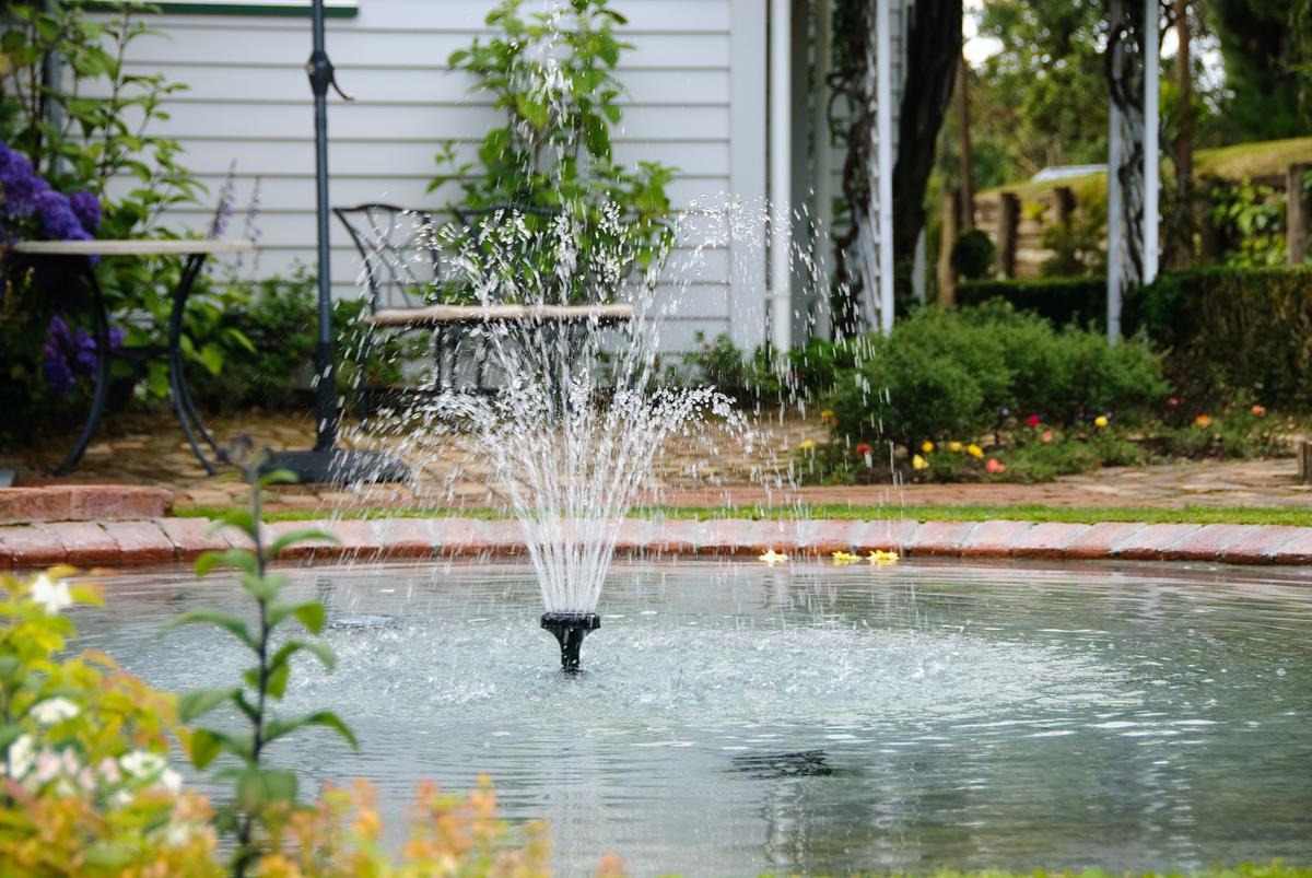 How Can a Water Feature Help My Yard?